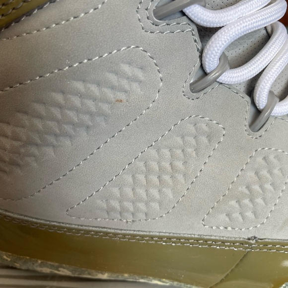 Men’s Jordan 9 Cool Gray OG 2002, Size 9 - Picture 8 of 11